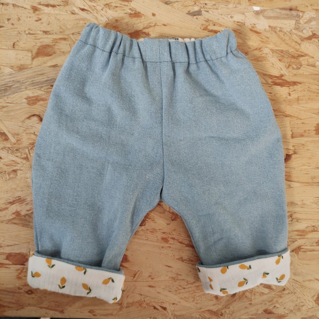 Pantalon bébé réversible - 1 cours ou 1 cours 1/2 selon votre niveau